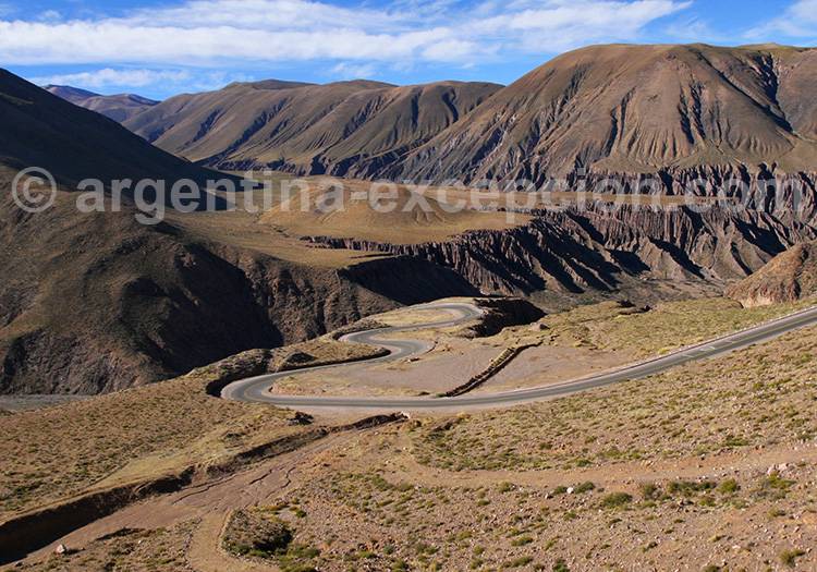 Route vers les Salinas Grandes Route vers les Salinas Grandes