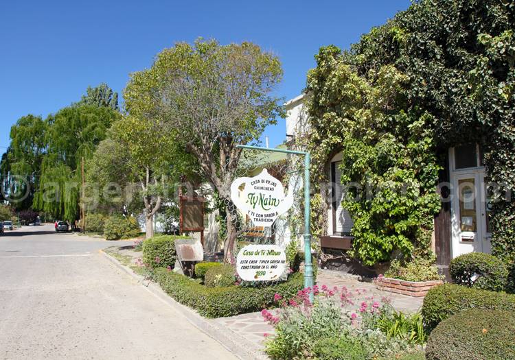 Village Gaiman Village Gaiman