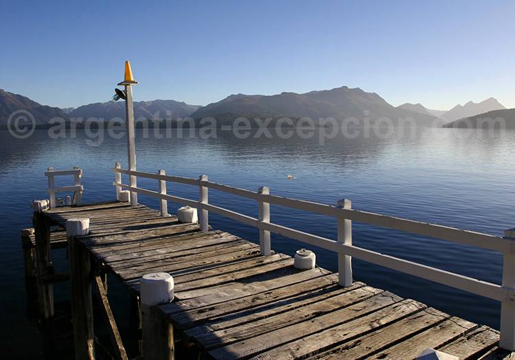 Ponton sur le Nahuel Huapi, Villa La Angostura ponton sur le nahuel huapi, villa la angostura
