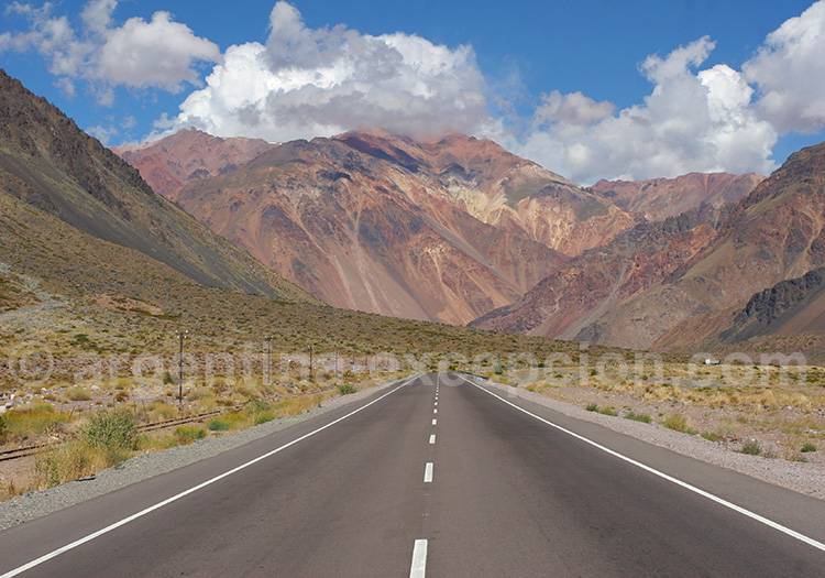 Que voir dans les environs de Mendoza ? (ici route n°7) Que voir dans les environs de Mendoza ? (ici route n°7)