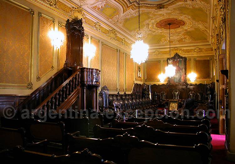 Salon de grados de la Universidad Nacional de Cordoba – crédit Universidad Nacional de Cordoba Universidad Nacional de Cordoba - crédit Universidad Nacional de Cordoba