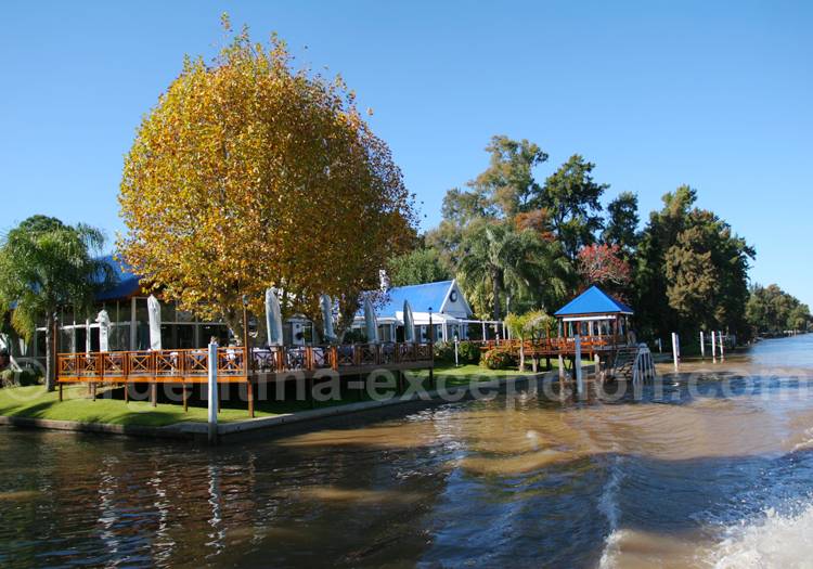 Restaurant El Gato Blanco, delta de Tigre Restaurant El Gato Blanco, delta de Tigre