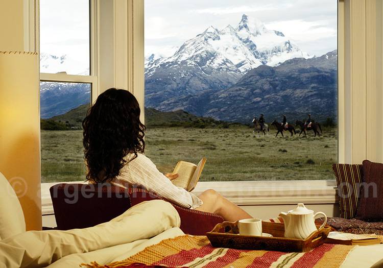 Estancia Cristina, glacier Upsala Estancia Cristina, glacier Upsala