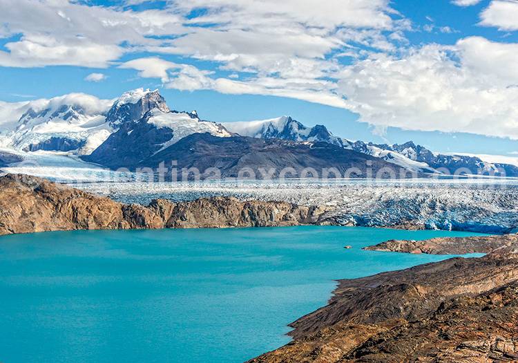 Glacier Upsala, estancia Cristina Glacier Upsala, estancia Cristina