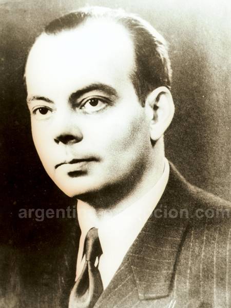 Antoine de Saint Exupéry Antoine de Saint Exupéry