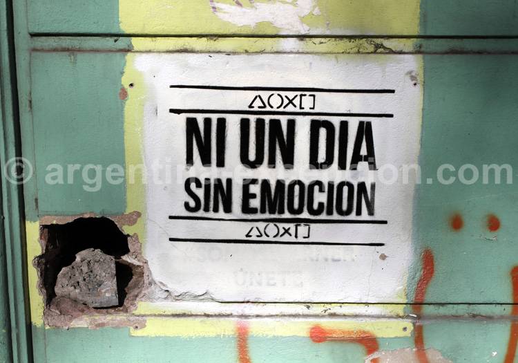 La dérision sur les murs de Buenos Aires La dérision sur les murs de Buenos Aires