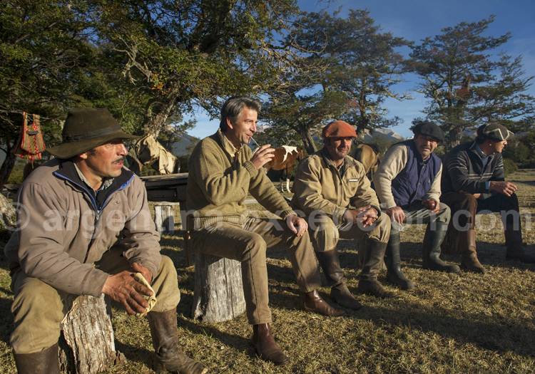 Día de los amigos chez les gauchos Día de los amigos chez les gauchos