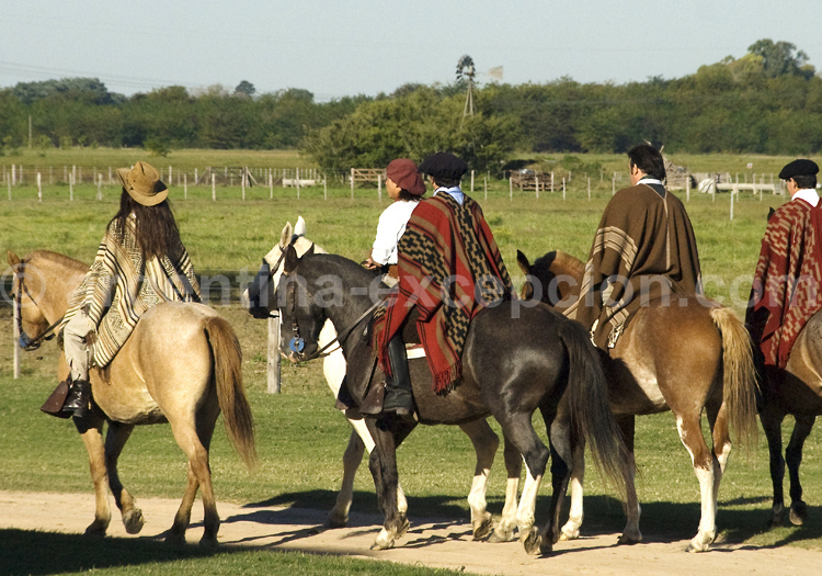Gauchos de la estancia Bamba de Areco Gauchos de la estancia Bamba de Areco