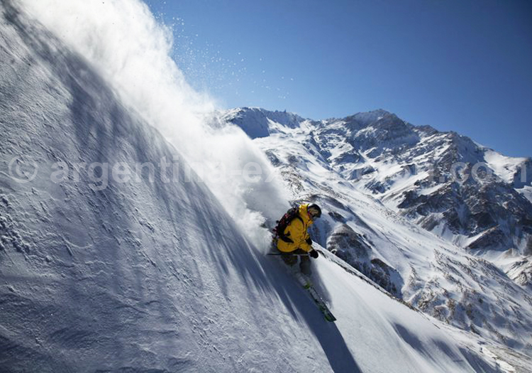 Cerro Las Leñas © Facebook Nieve Argentina Cerro Las Leñas © Facebook Nieve Argentina