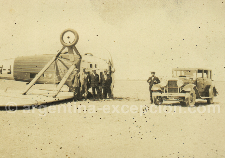 Laté 25 retourné par le vent. Archive Gilbert Pellaton Laté 25 retourné par le vent. Archive Gilbert Pellaton