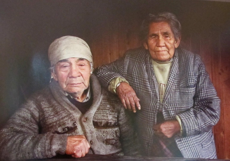 Mapuches. Exposition Lincoyán Parada. Licence CC Flickr, talcahuano Mapuches. Exposition Lincoyán Parada. Licence CC Flickr, talcahuano