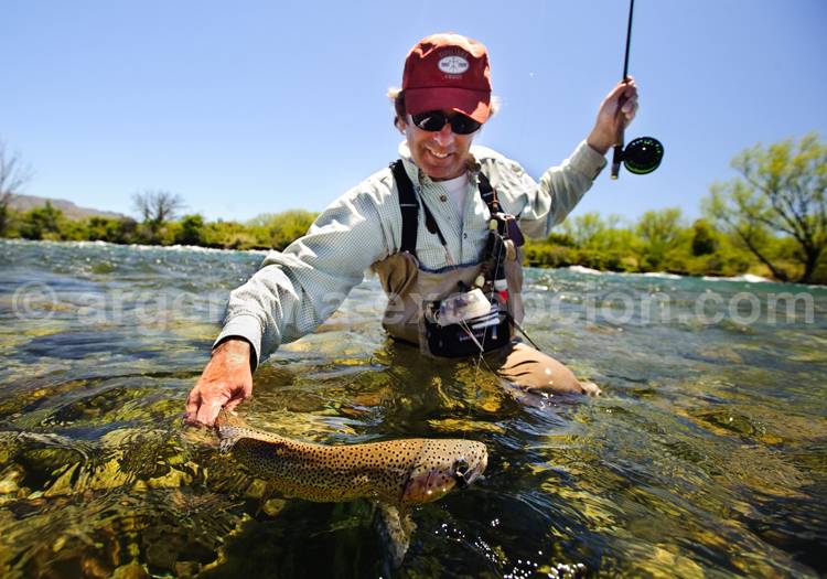 Pêche à la truite, estancia Tipiliuke Pêche à la truite, estancia Tipiliuke