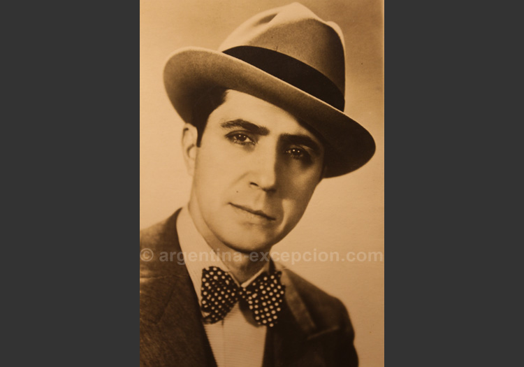Portrait de Carlos Gardel - musée C.Gardel, Abasto Portrait de Carlos Gardel - musée C.Gardel, Abasto