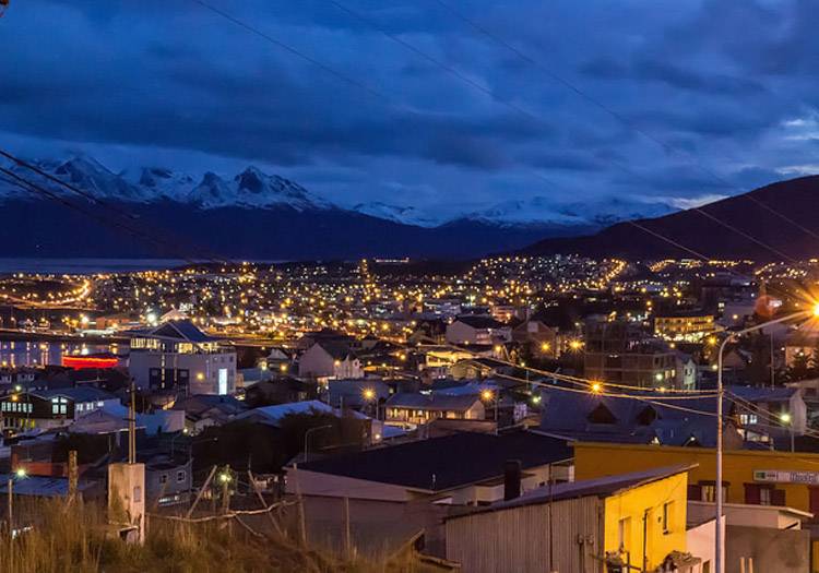 Ushuïa de nuit Crédits Flickr CC upeters Ushuïa de nuit Crédits Flickr CC upeters