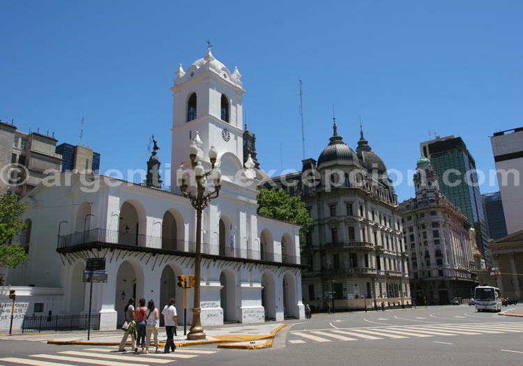 Cabildo, Place de Mai Cabildo, Place de Mai
