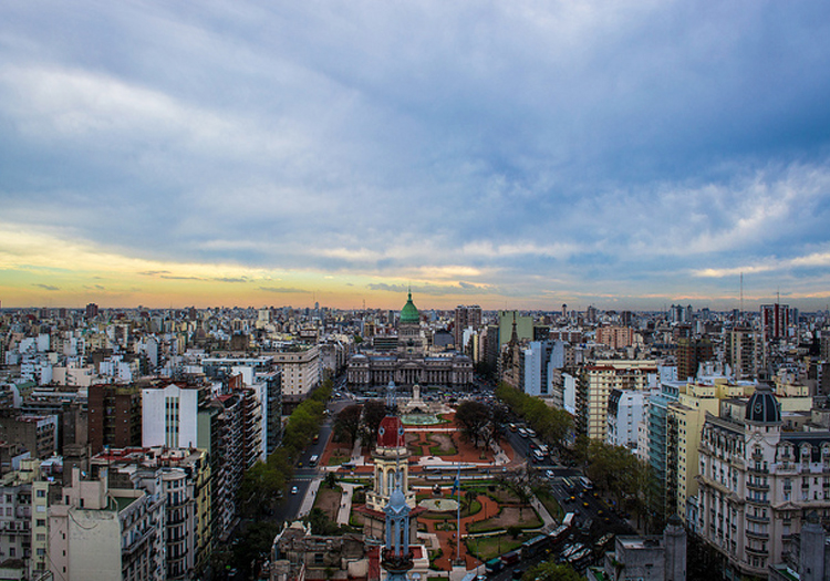 Vue sur le Congreso depuis le Palacio Barolo crédit Flickr CC carlawosniak Vue sur le Congreso depuis le Palacio Barolo crédit Flickr CC carlawosniak