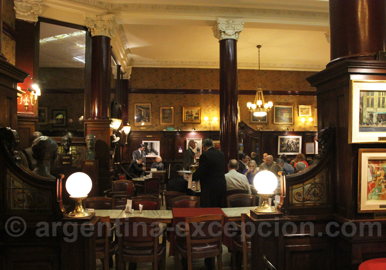 Café Tortoni, bar notable de Buenos Aires Café Tortoni, bar notable