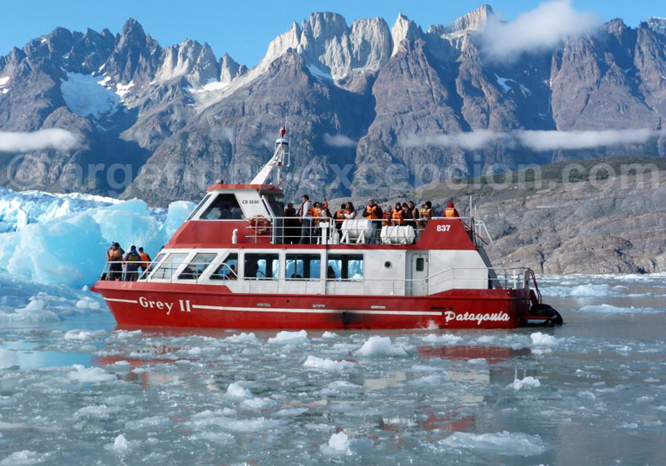 Excursion nautique lac et glacier Grey Excursion nautique lac et glacier Grey