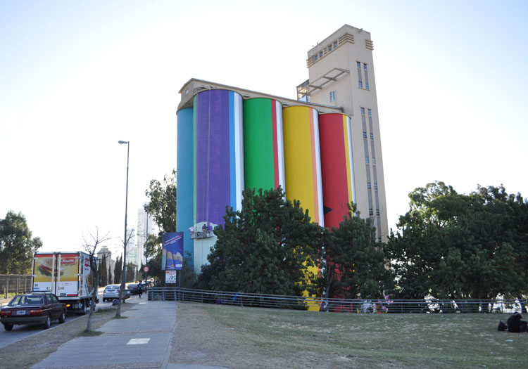 Musée d'Art Contemporain, Rosario. CC Wikipedia Musée d'Art Contemporain, Rosario. CC Wikipedia