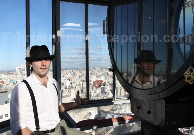 Le phare du Palacio Barolo Le phare du Palacio Barolo