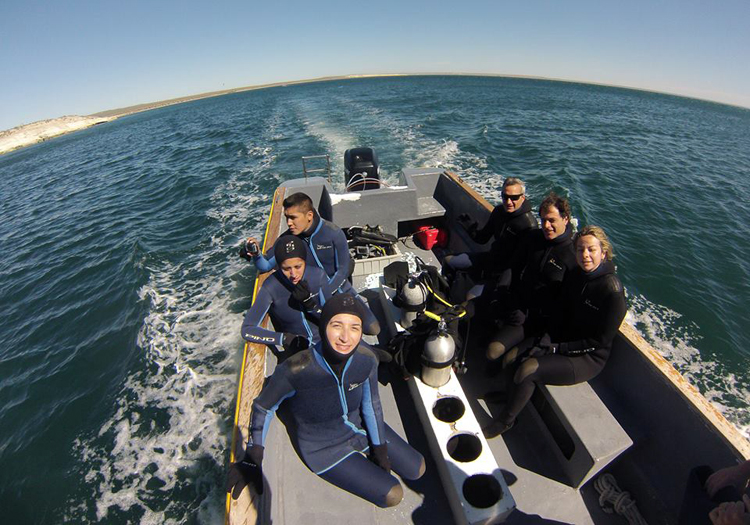 Cap sur la réserve de Punta Loma Cap sur la réserve de Punta Loma
