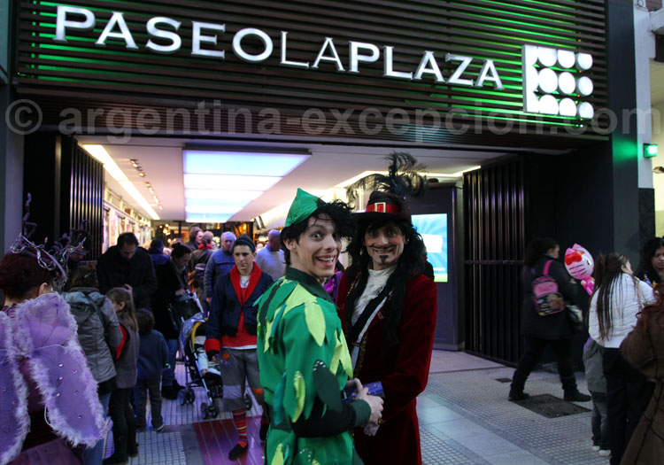 Paseo La Plaza, Buenos Aires theatre paseo la plaza, buenos aires