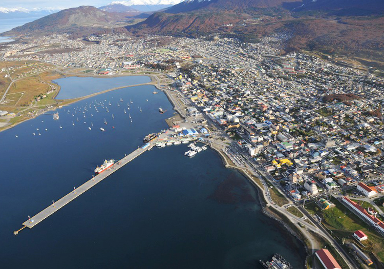 Survol d'Ushuaia en hélicoptère Survol d'Ushuaia en hélicoptère