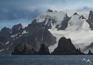 falaises des îles Shetland du Sud