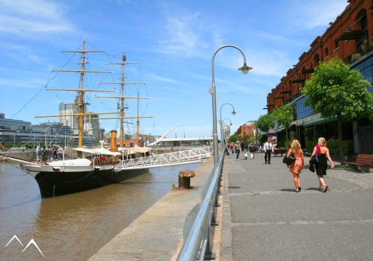 Puerto Madero, quartier de Buenos Aires Puerto Madero, quartier de Buenos Aires