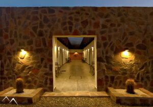 Patio menant aux chambres, Casagrande hôtel boutique, Tinogasta Patio menant aux chambres, Casagrande Hôtel Boutique, Tinogasta